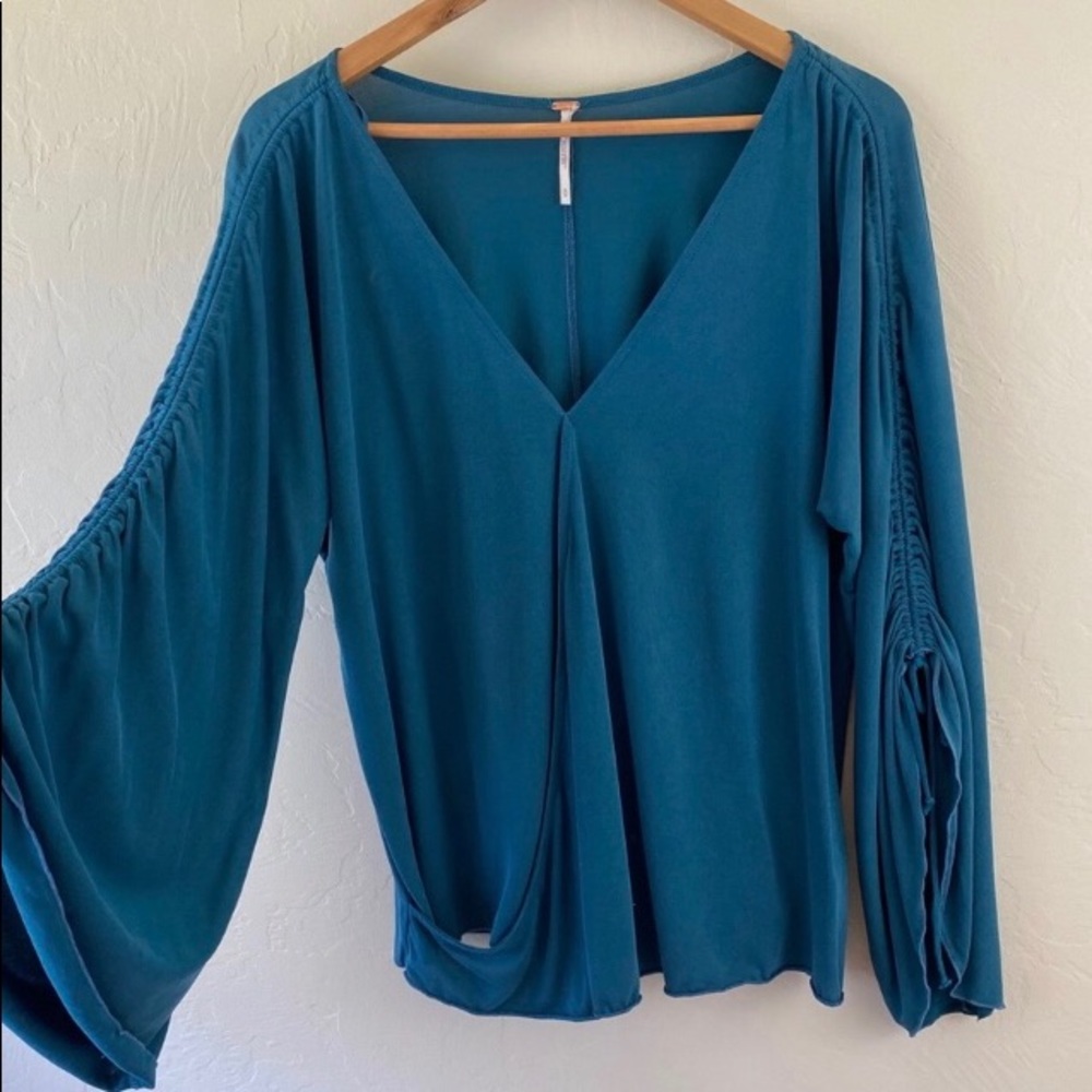 Free People V-Neck Wide Sleeve Sling Blouse!